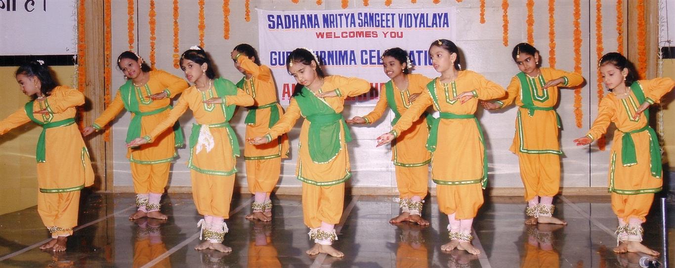 Group Kathak Dance at Guru Purnima Event